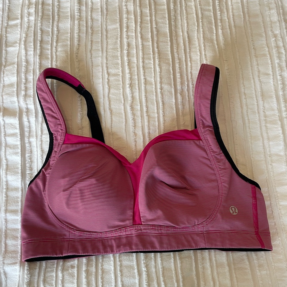 Lululemon pink bra, 36C